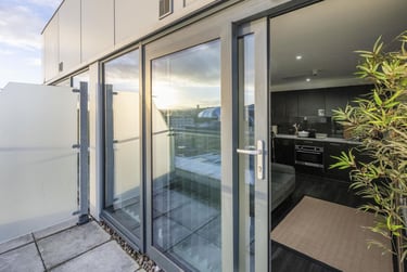 1 bed studio, City Road, City Centre, Newcastle, NE12AQ - Image 2